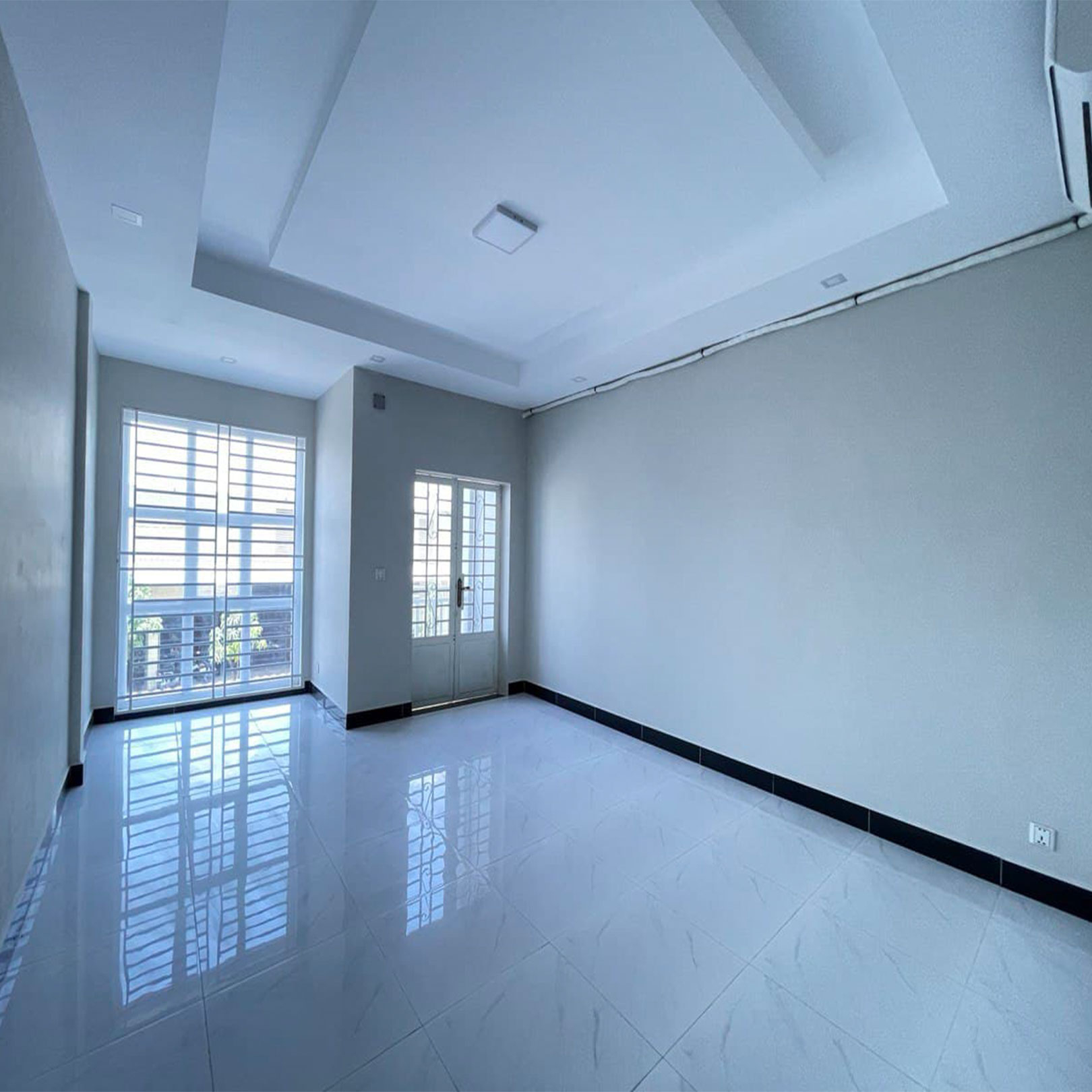 ផ្ទះលក់ $130,000 ទុលមុខស្រាបៀរកម្ពុជា ចម្ងាយ700mពីស្តុបចំការដូង 2.6km